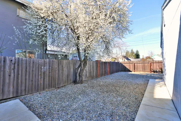 $585,000 | 333 Barrette Avenue, Sacramento, CA 95815