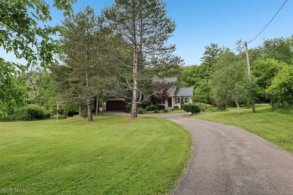 $399,900 | 14380 Caves Road, Novelty, OH 44072