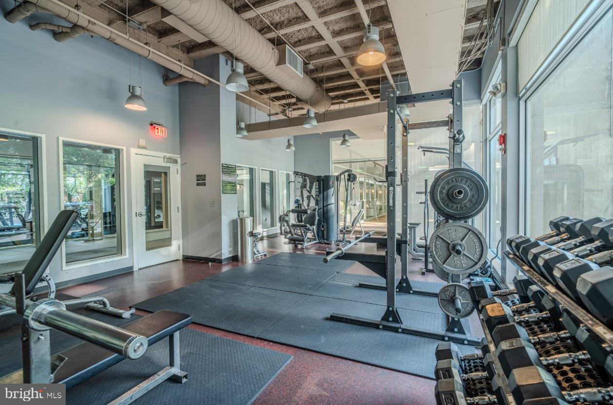 800 4th Street Southwest, Unit S501 Washington, DC 20024 - Photo 16 of 26 a view of a room with gym equipment