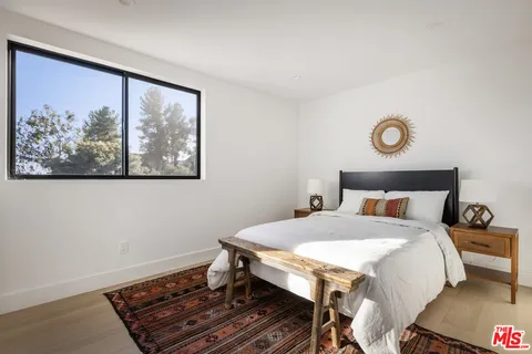 $1,598,000 | 5240 Barker Drive, Los Angeles, CA 90042