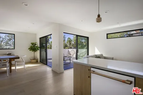 $1,598,000 | 5240 Barker Drive, Los Angeles, CA 90042