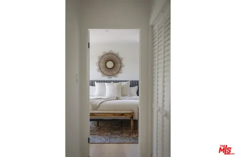 $1,598,000 | 5240 Barker Drive, Los Angeles, CA 90042