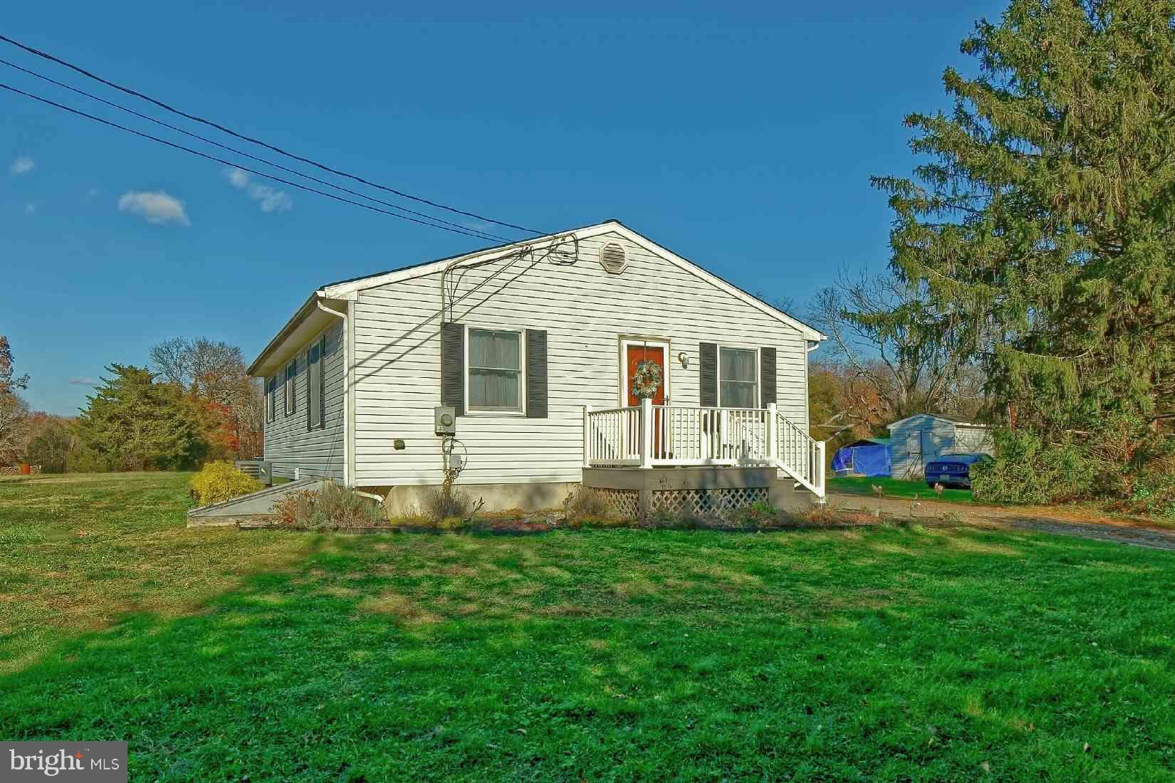 6289 Lake Road Newfield, NJ 08344 - Photo 3 of 23