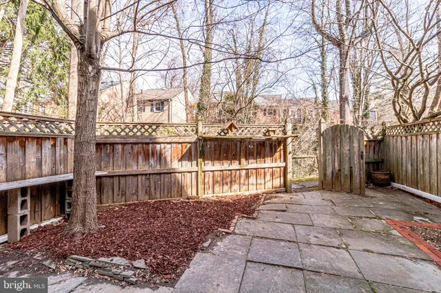 $3,150 | 3227 Dunster Court, Fairfax, VA 22030