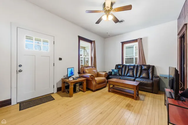 $275,000 | 2222 South 58th Court, Cicero, IL 60804