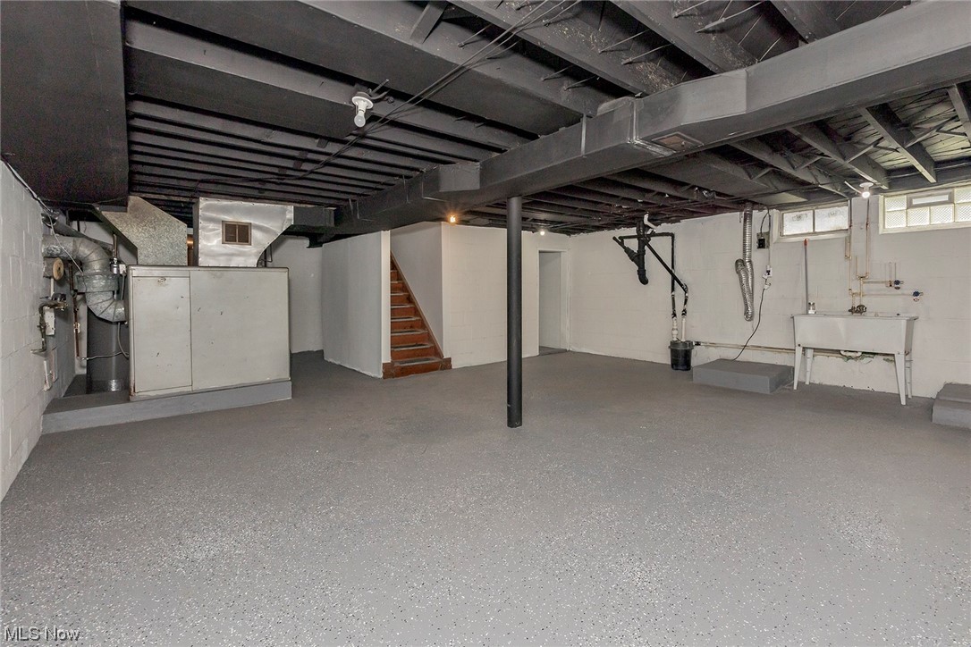 5680 Highland Road Cleveland, OH 44143 - Photo 33 of 35