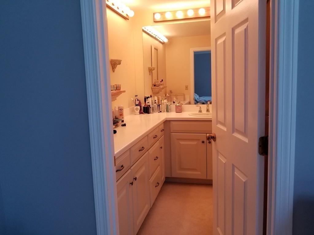 49 Abington Road, Unit 49 Danvers, MA 01923 - Photo 8 of 23 Gallery Image 8