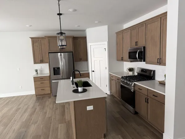 $659,900 | W193-n4980 Rosemary Ridge, Menomonee Falls, WI 53051