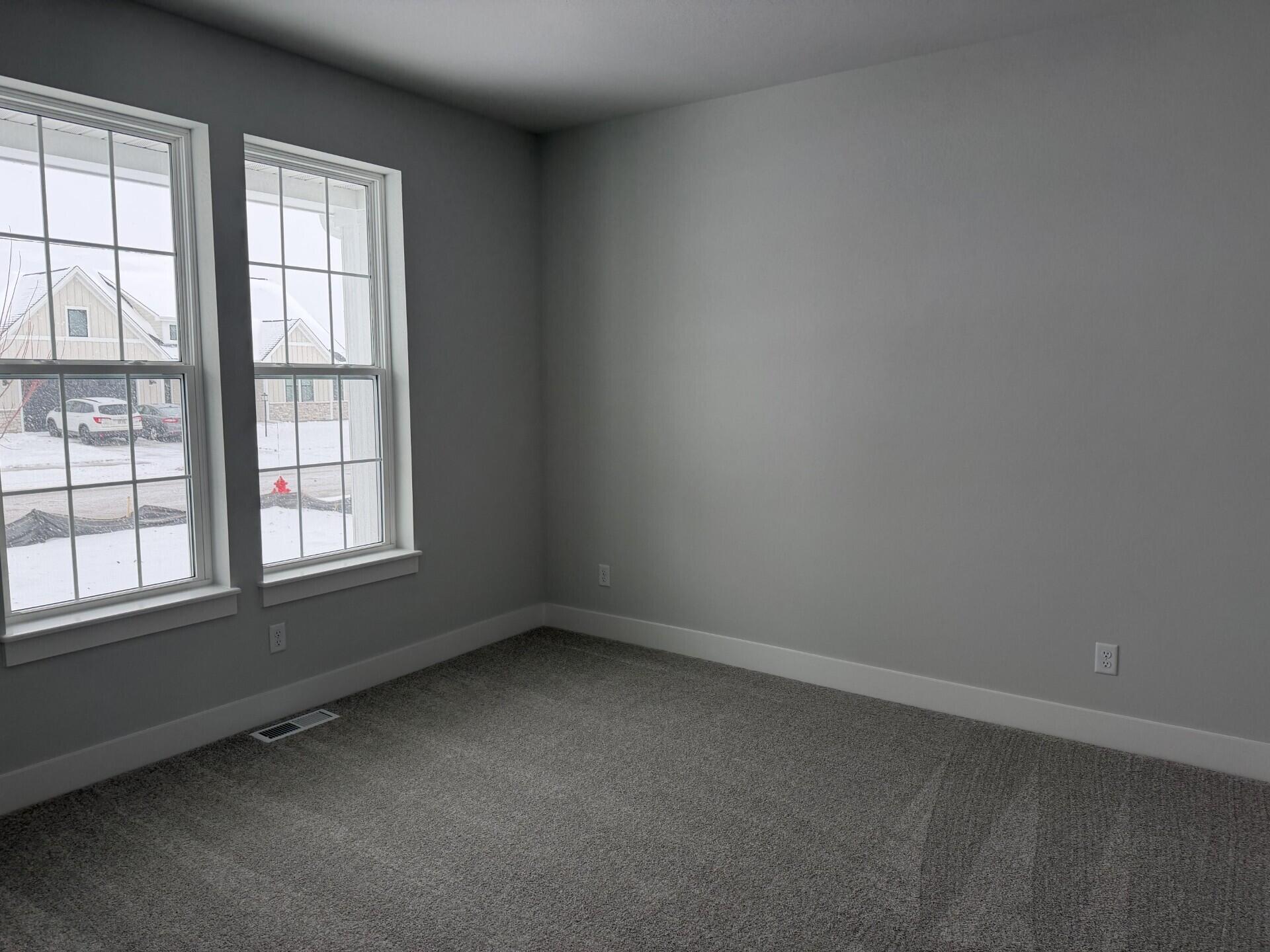 W193-n4980 Rosemary Ridge Menomonee Falls, WI 53051 - Photo 8 of 11 Office Main level