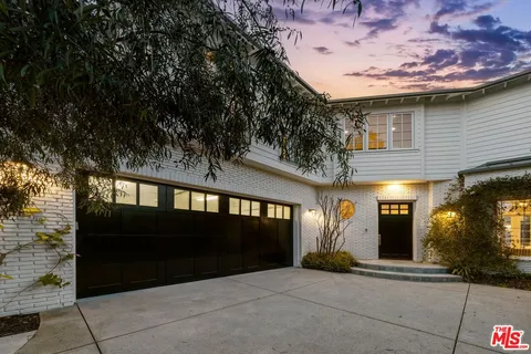 $8,995,000 | 219 23rd Street, Santa Monica, CA 90402