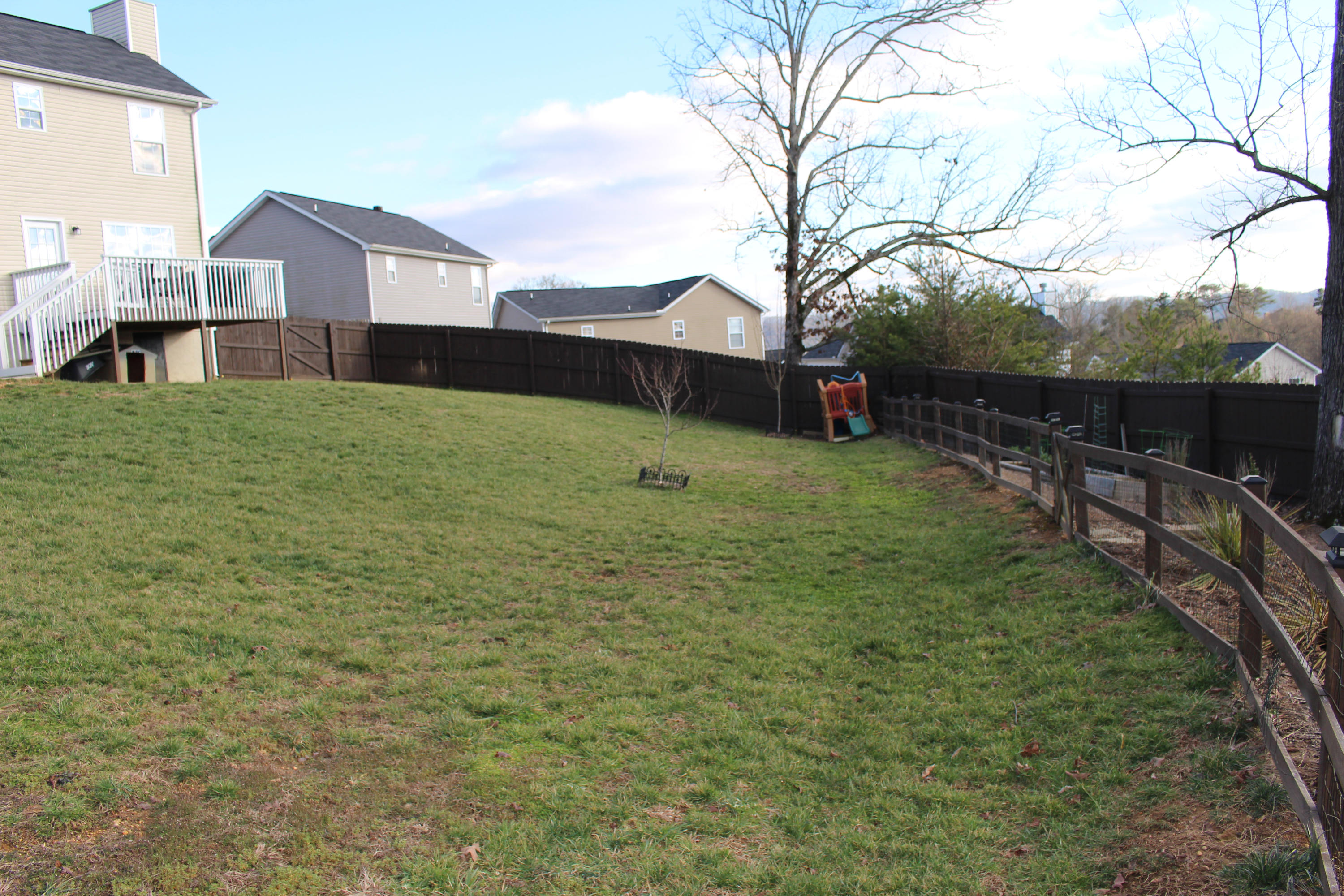 4823 Falling Star Lane Powell, TN 37849 - Photo 31 of 40 IMG_6477
