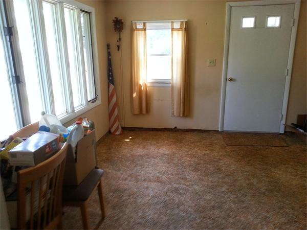 14 Ash Street Natick, MA 01760 - Photo 6 of 16 Gallery Image 6