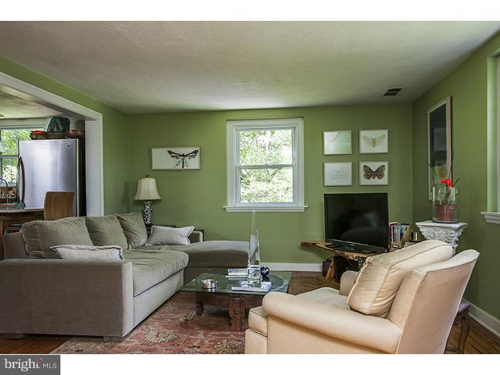 102 Viola Road Kimberton, PA 19460 - Photo 5 of 22 Gallery Image 5