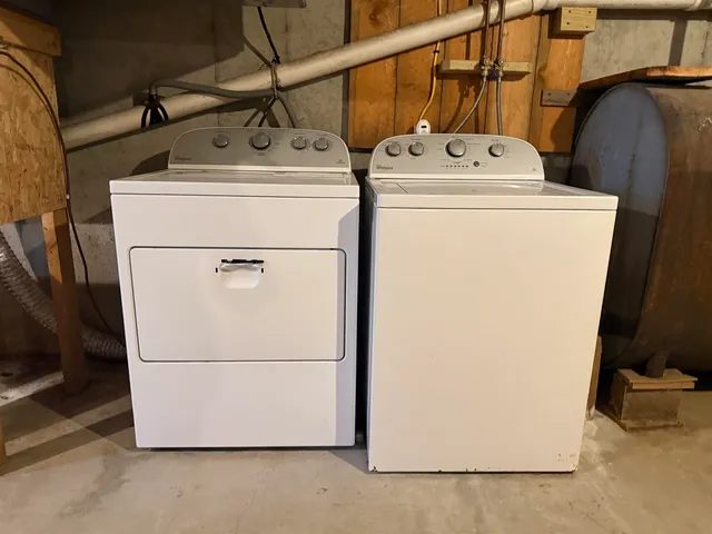 $1,600 | 192 Dorrs Corner Road, Unit B, Ossipee, NH 03864