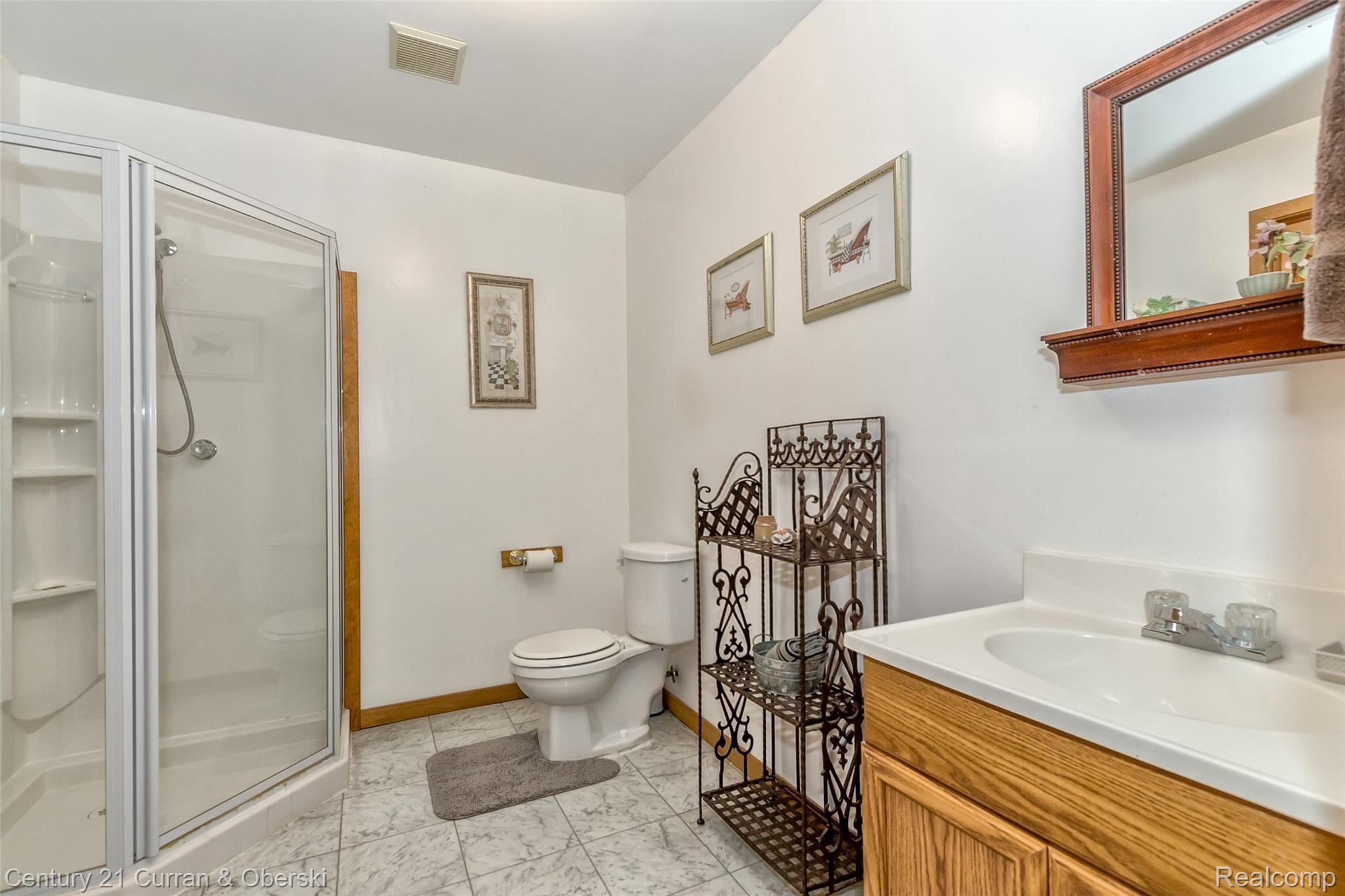 25450 Wixom Road Novi, MI 48374 - Photo 35 of 45 35.jpg