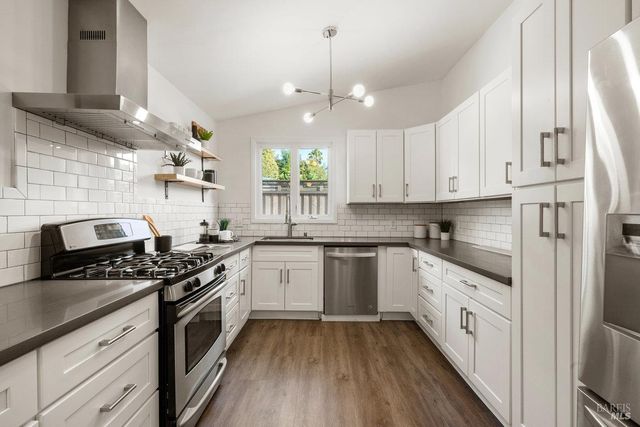 $975,000 | 106 Labrea Way, San Rafael, CA 94903