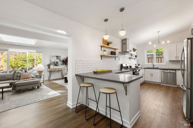 $975,000 | 106 Labrea Way, San Rafael, CA 94903