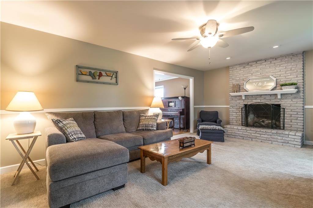 4705 North Riverside Drive Columbus, IN 47203 - Photo 11 of 60 Gallery Image 11