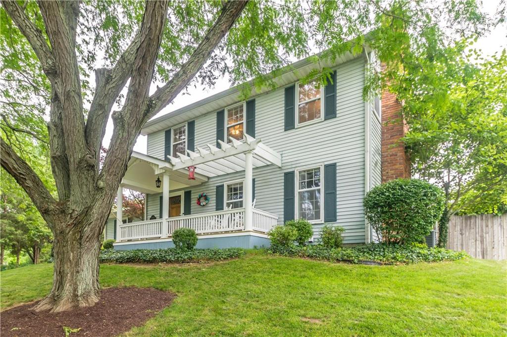 4705 North Riverside Drive Columbus, IN 47203 - Photo 3 of 60 Gallery Image 3