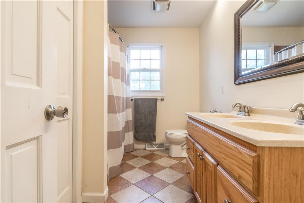 4705 North Riverside Drive Columbus, IN 47203 - Photo 38 of 60 Gallery Image 38