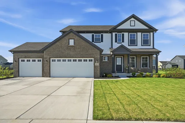 $559,900 | 13062 111th Avenue, Dyer, IN 46311
