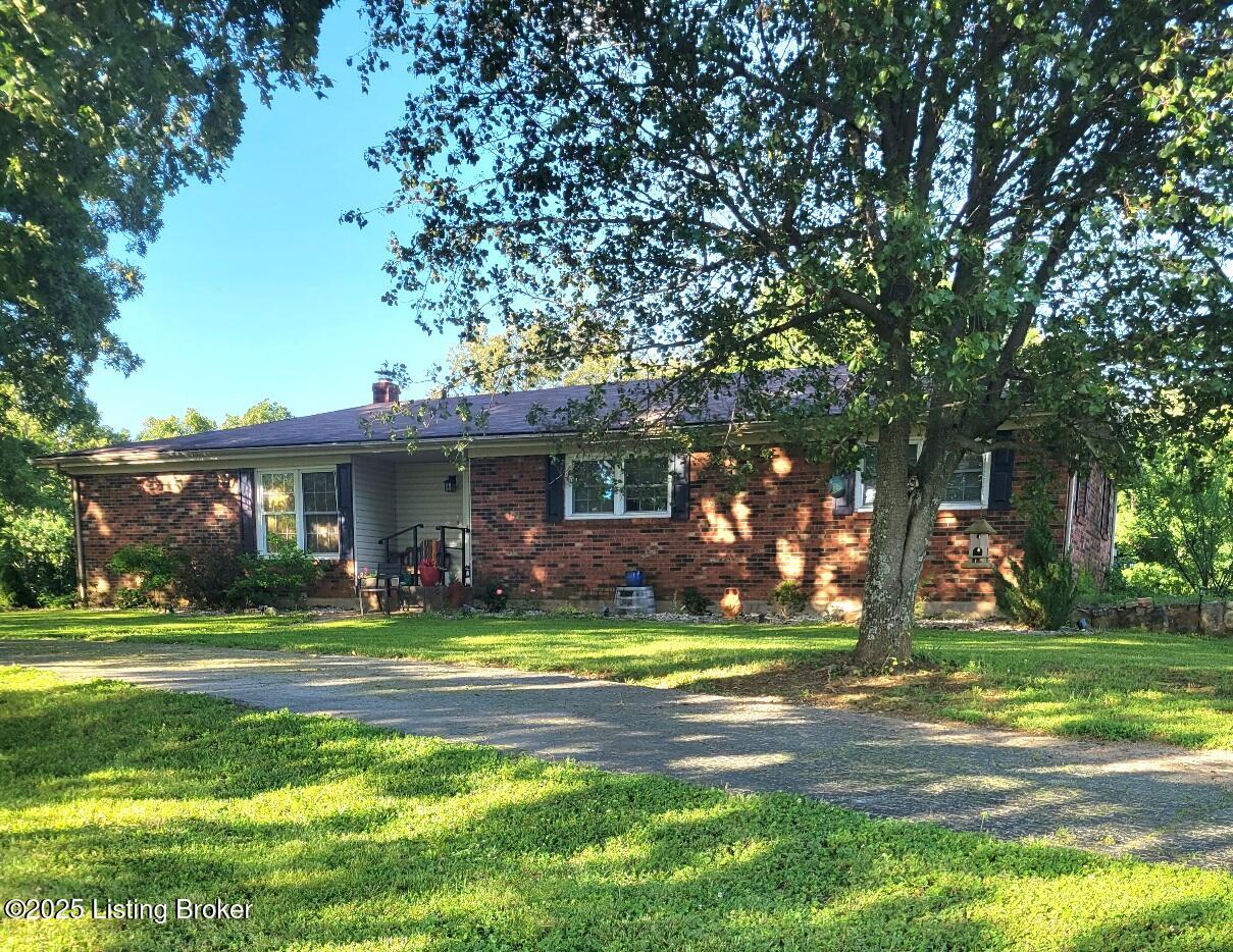 7657 Loretto Road Loretto, KY 40037 - Photo 1 of 35 loretto front main