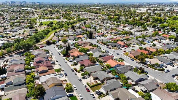 $1,150,000 | 1863 Arroyo De Platina, San Jose, CA 95116