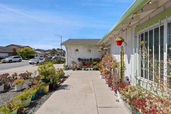 $1,150,000 | 1863 Arroyo De Platina, San Jose, CA 95116