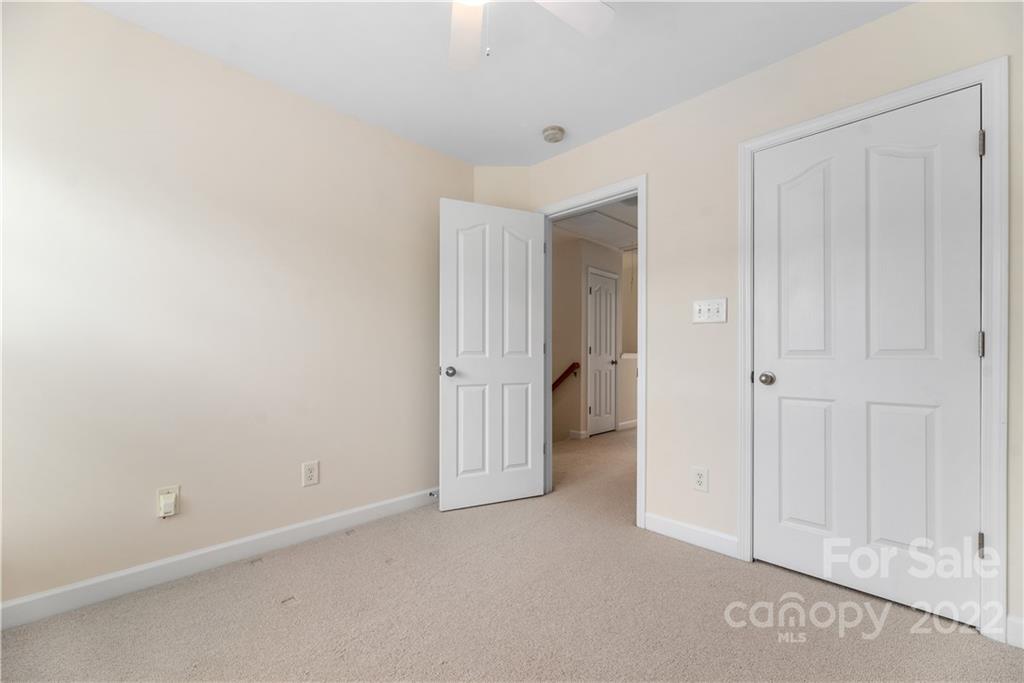 5133 Prosperity Church Road Charlotte, NC 28269 - Photo 28 of 37 an empty room with a bathroom