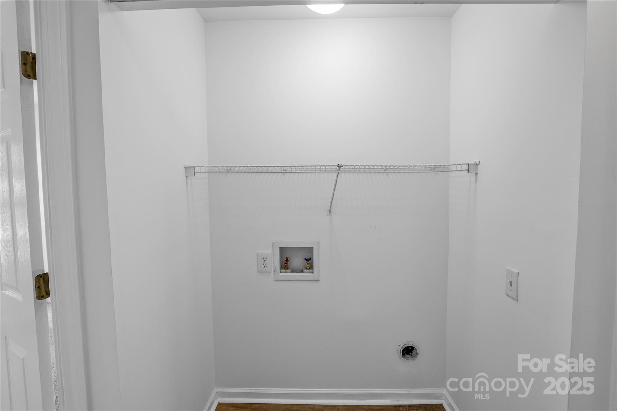 14034 Dingess Road, Unit 101 Charlotte, NC 28273 - Photo 13 of 24 a view of small space