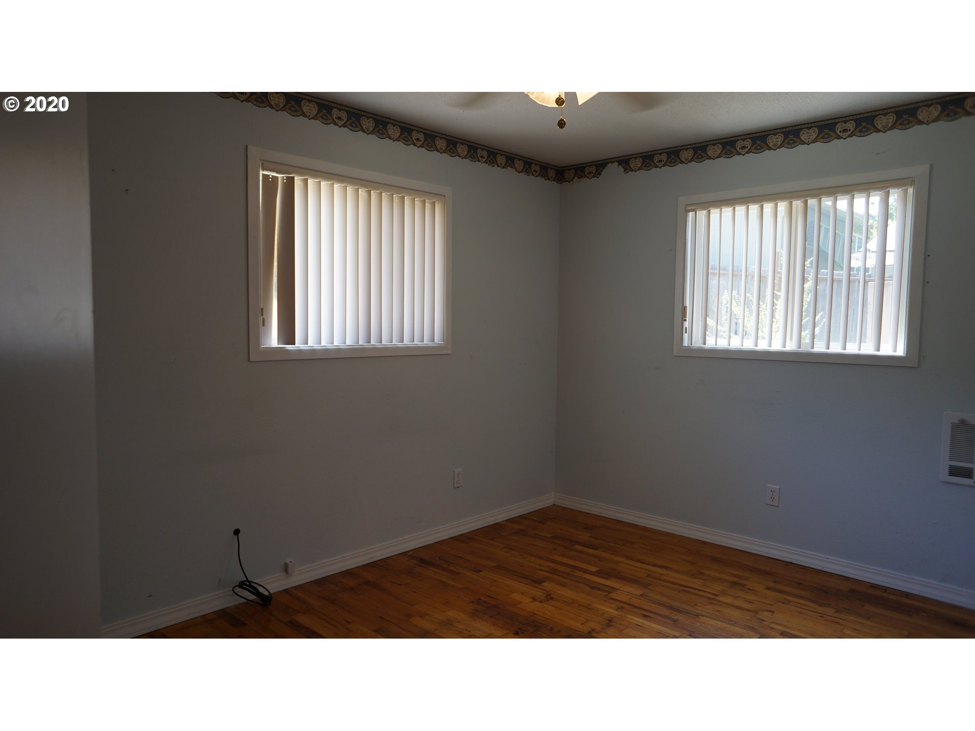2041 King Lane Myrtle Point, OR 97458 - Photo 15 of 27 Gallery Image 15