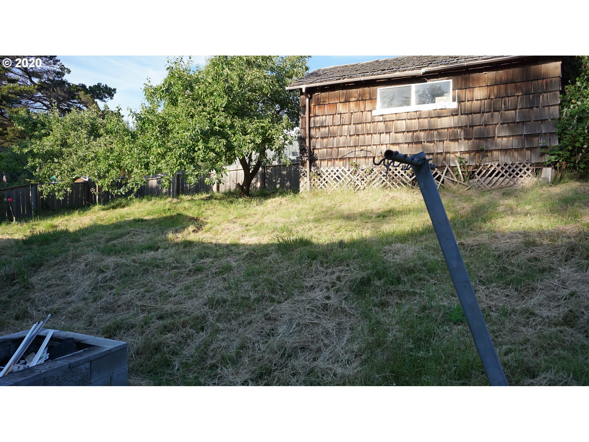 2041 King Lane Myrtle Point, OR 97458 - Photo 21 of 27 Gallery Image 21