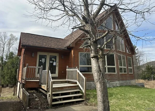 $225,000 | 3289 Westland Drive, Eaton, NY 13310