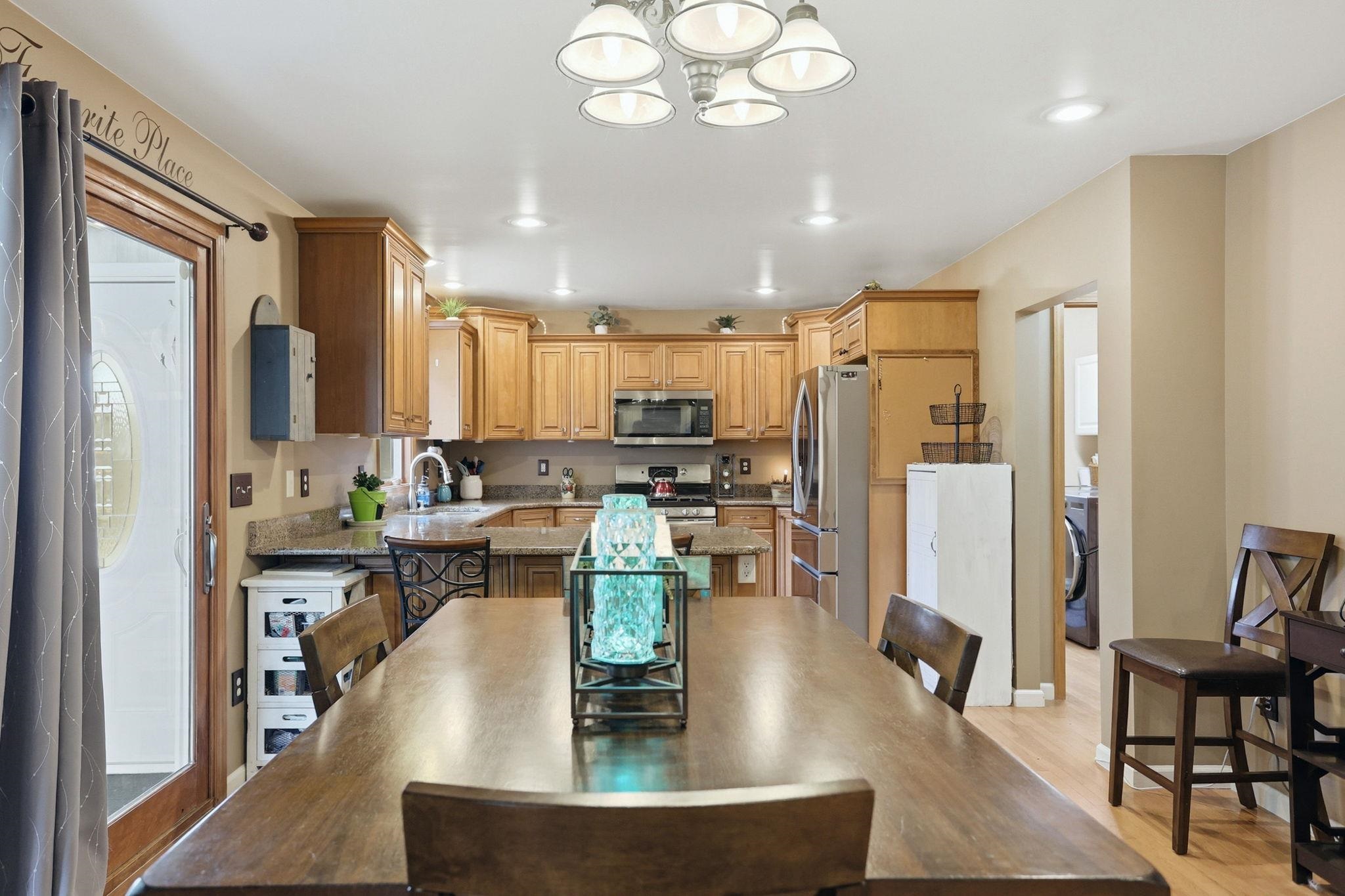 2119 East Vienna Road Clio, MI 48420 - Photo 16 of 88