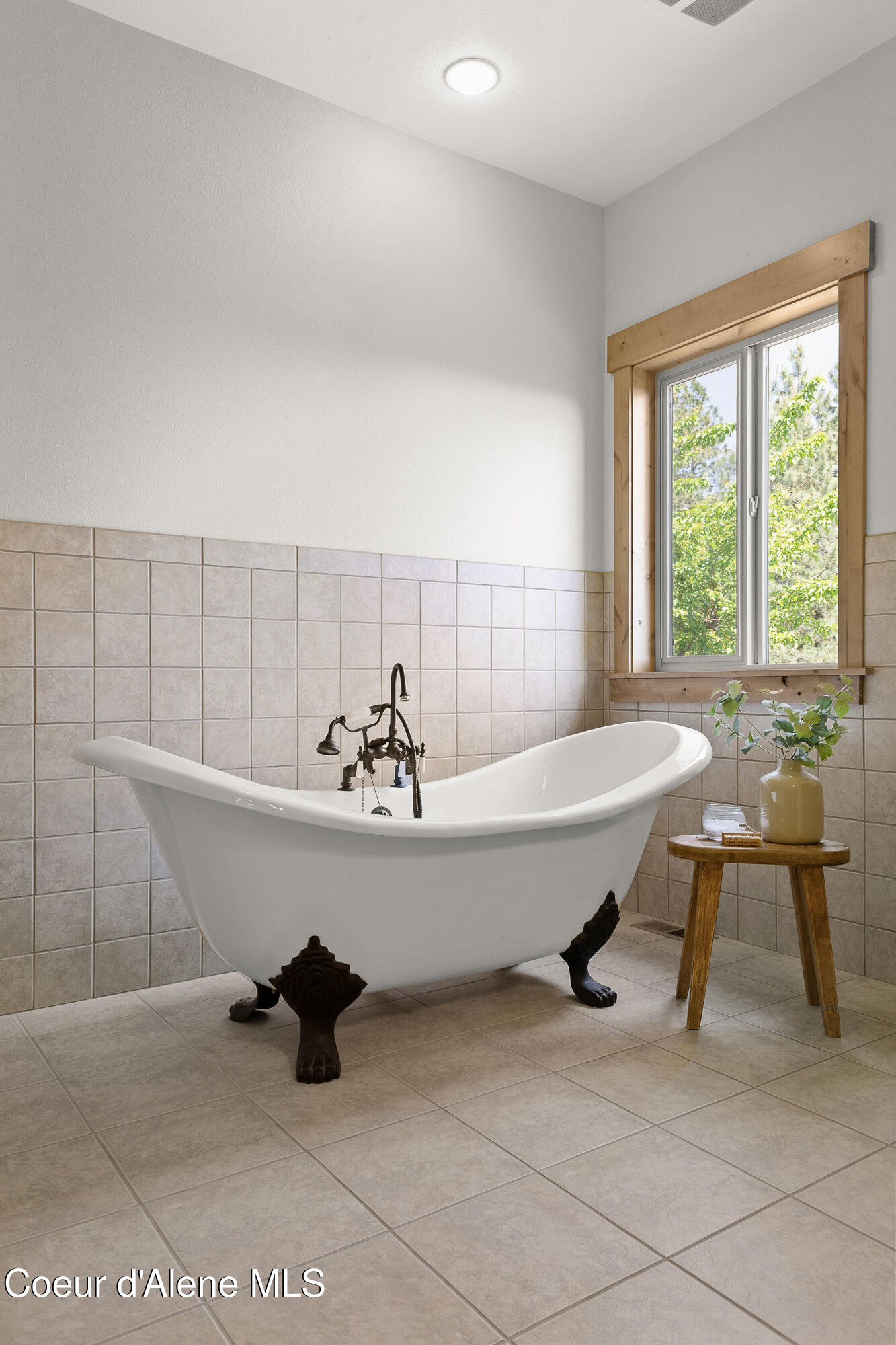 5120 West Foothill Drive Coeur D'Alene, ID 83814 - Photo 44 of 114 5120WFoothillDrEdts-50