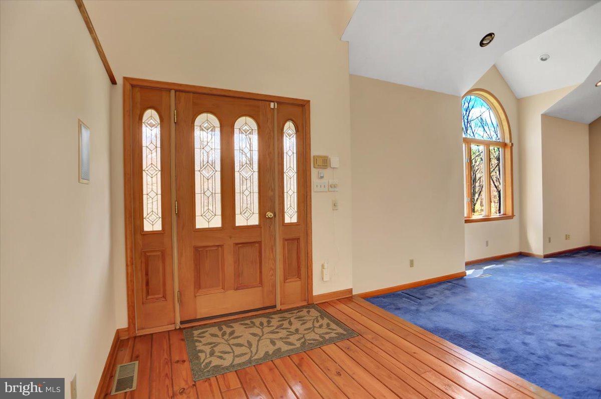 255 Knox Road Orrtanna, PA 17353 - Photo 5 of 87 Gallery Image 5
