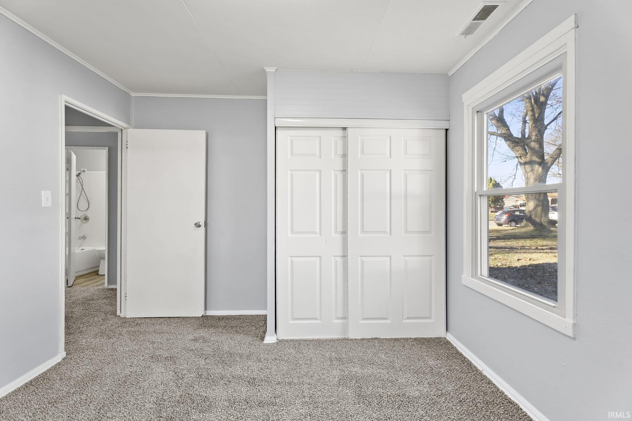 6211 Southcrest Road Fort Wayne, IN 46816 - Photo 20 of 36