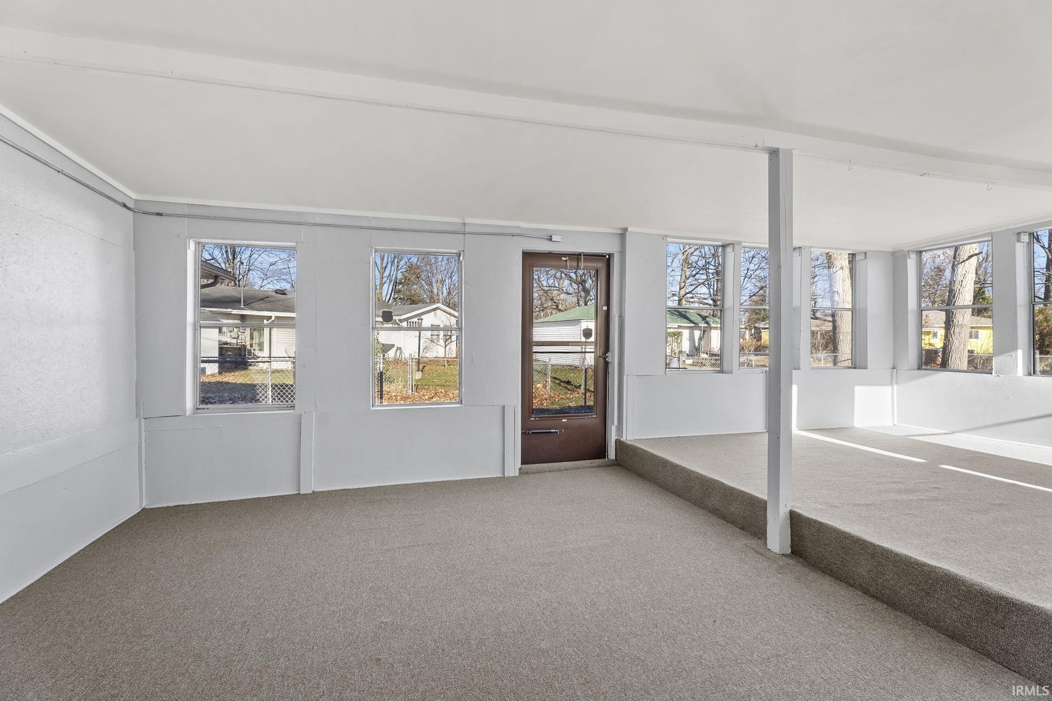 6211 Southcrest Road Fort Wayne, IN 46816 - Photo 30 of 36