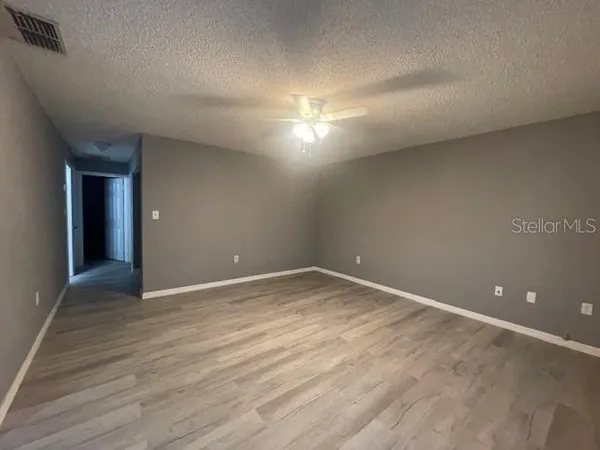 $1,300 | 2411 Idlewild Street, Lakeland, FL 33801