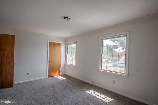 $194,900 | 856 Beaglin Park Drive, Salisbury, MD 21804