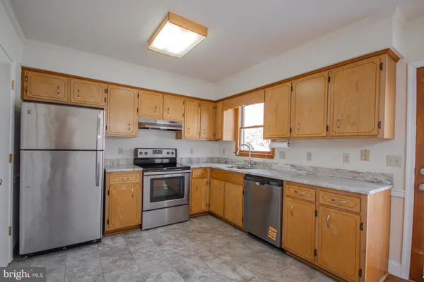 $194,900 | 856 Beaglin Park Drive, Salisbury, MD 21804