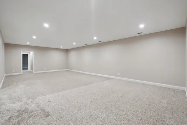 $889,900 | 6501 Blackbird Lane, Bettendorf, IA 52722