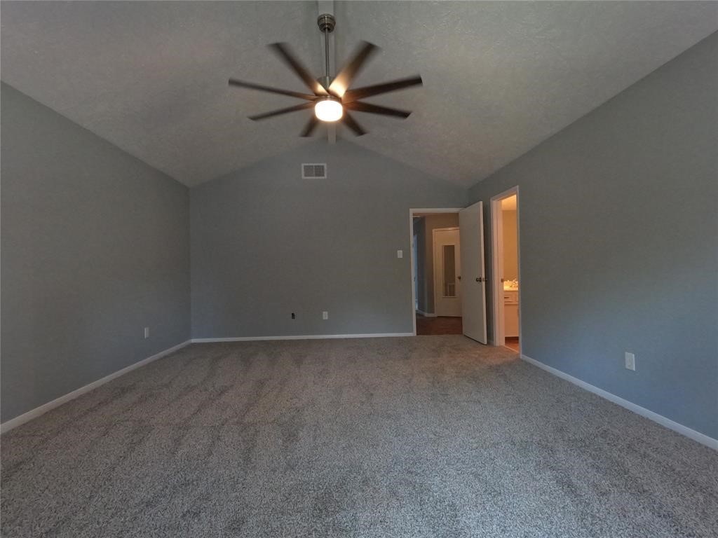 11712 South Kirkwood Road Houston, TX 77477 - Photo 17 of 30 Primary Bedroom Upstairs