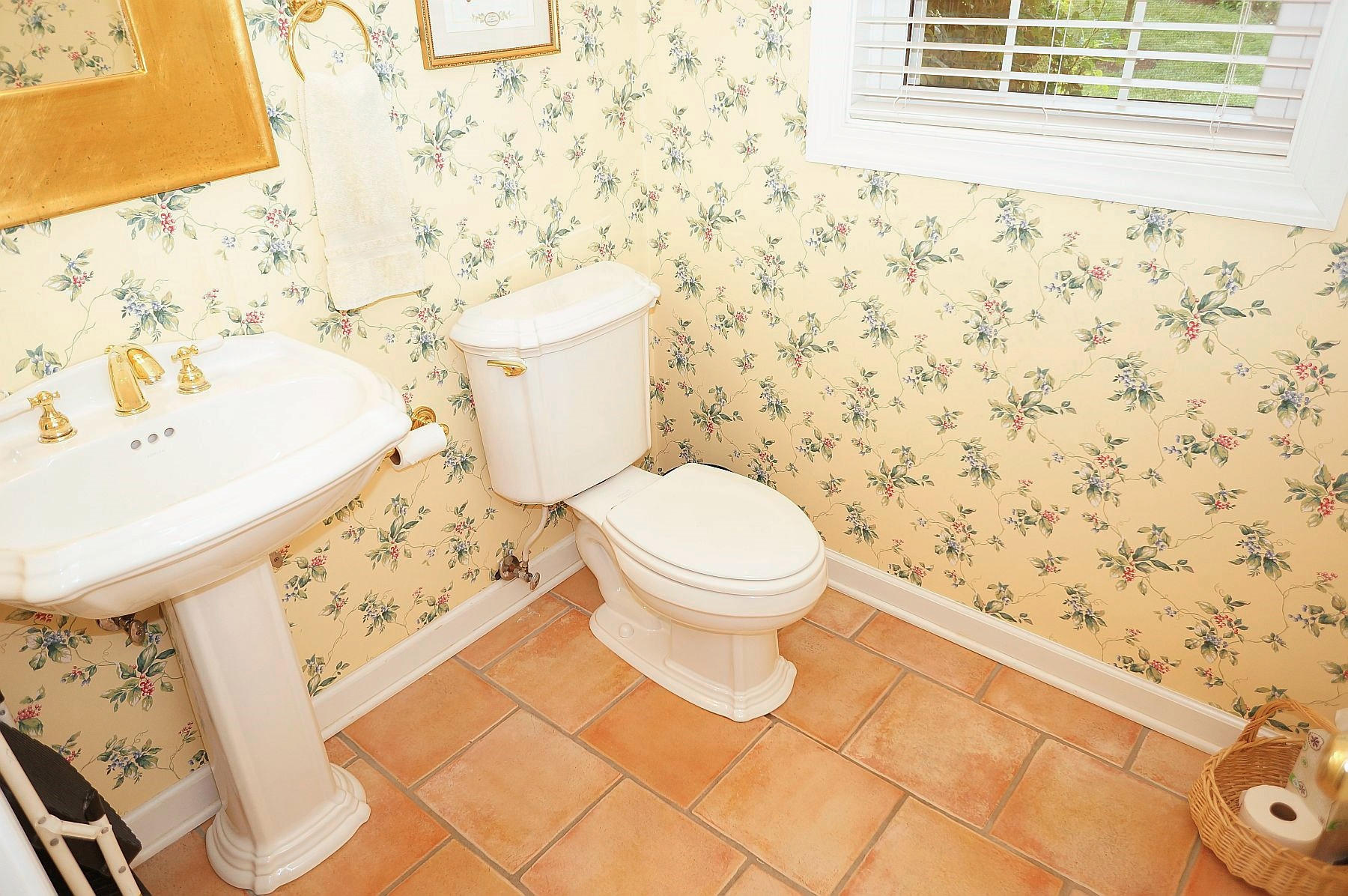 25 Claybrook Court Blue Ridge, VA 24064 - Photo 28 of 81 a bathroom with a toilet and a shower curtain