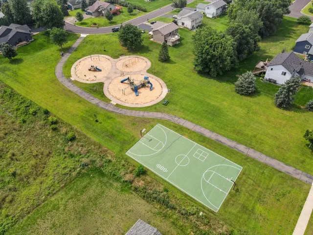 $172,000 | 18651 Ogden Street Northwest, Elk River, MN 55330