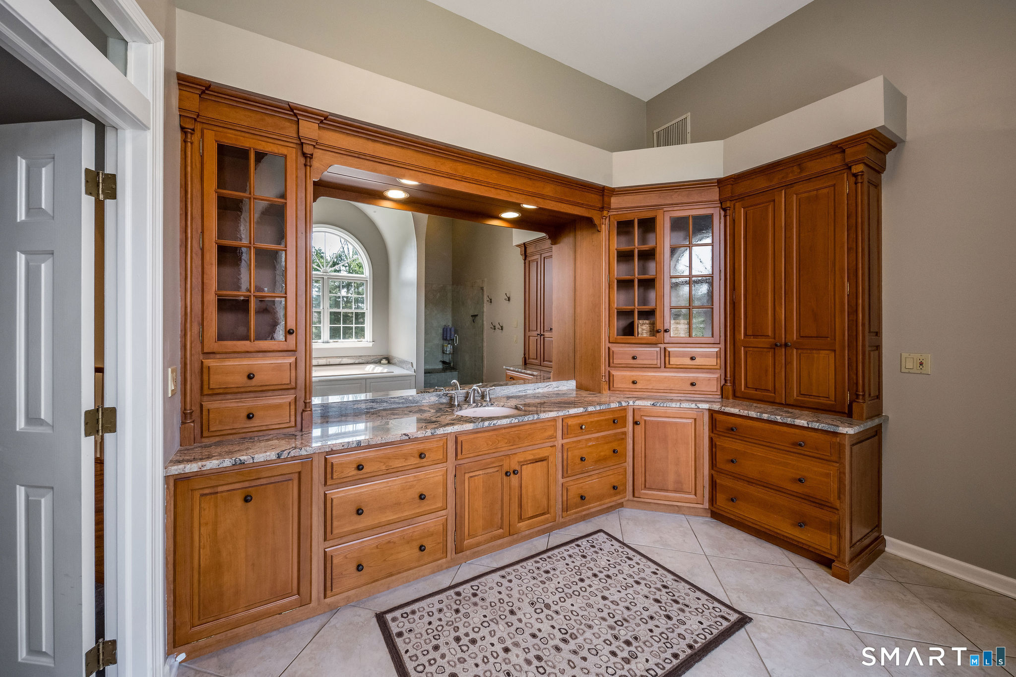 34 Beekman Place Madison, CT 06443 - Photo 26 of 40
