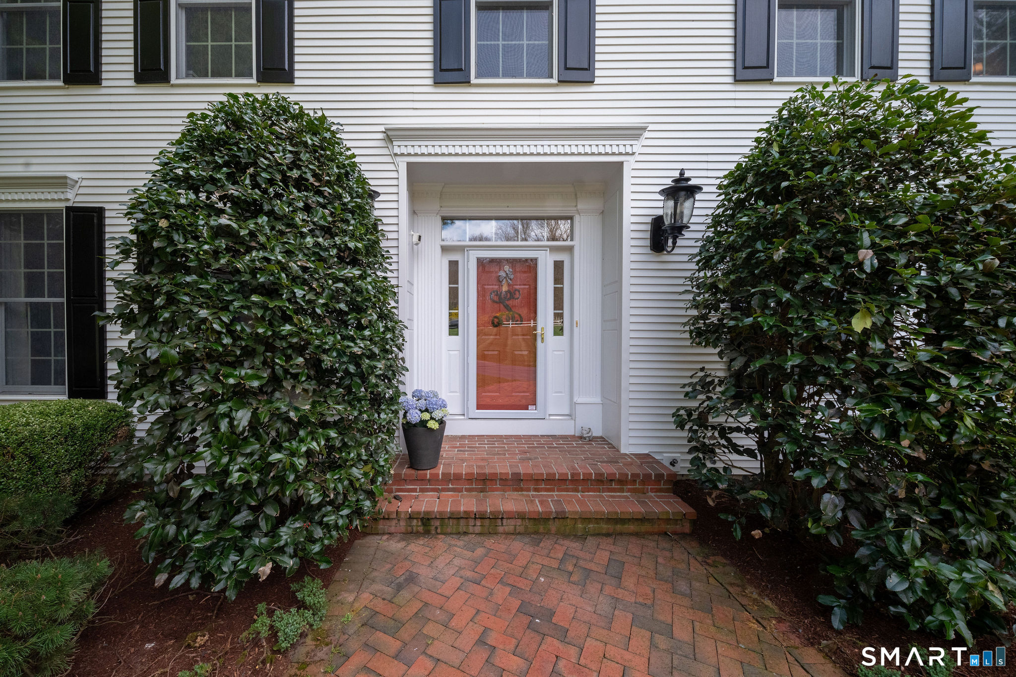 34 Beekman Place Madison, CT 06443 - Photo 4 of 40