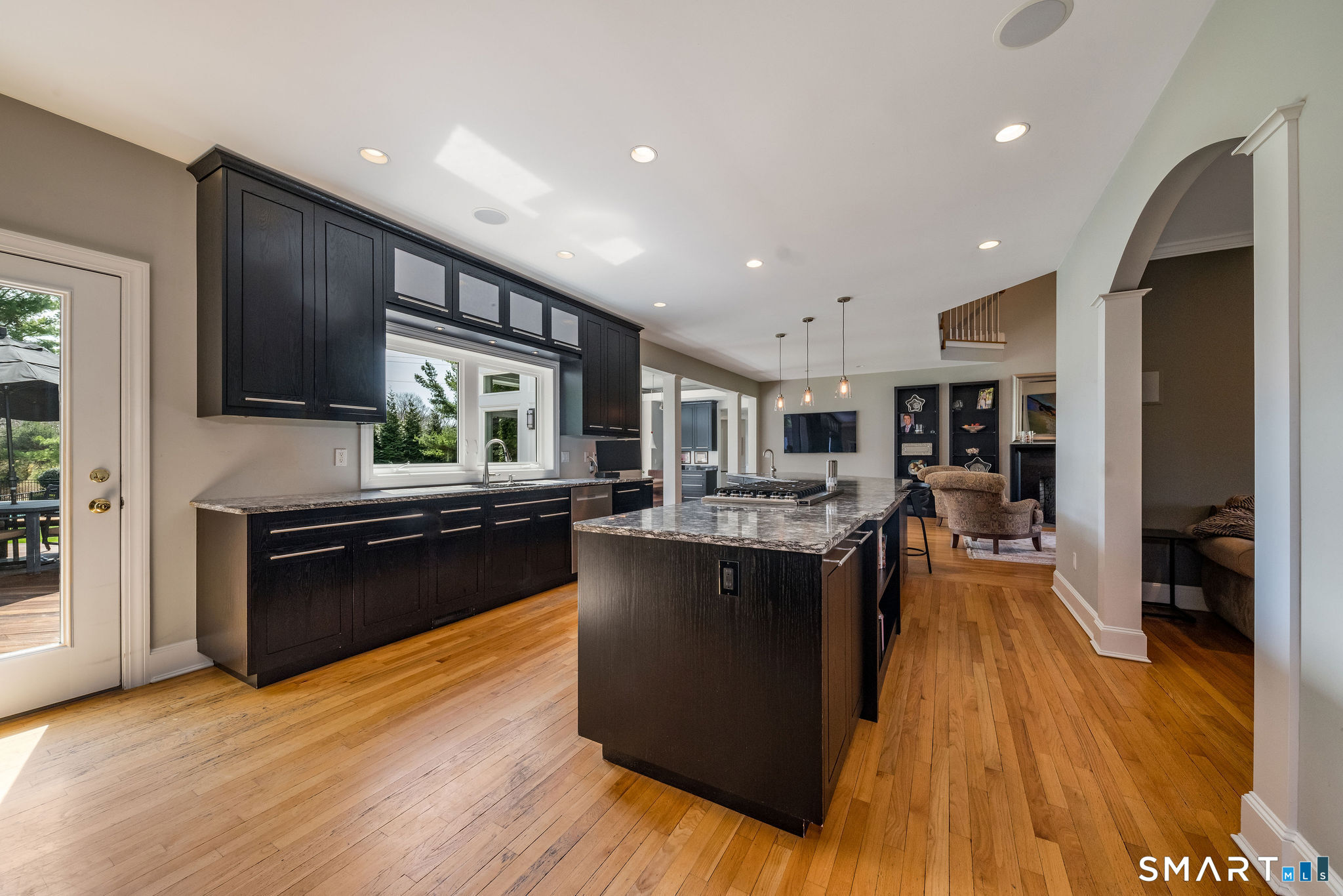 34 Beekman Place Madison, CT 06443 - Photo 9 of 40