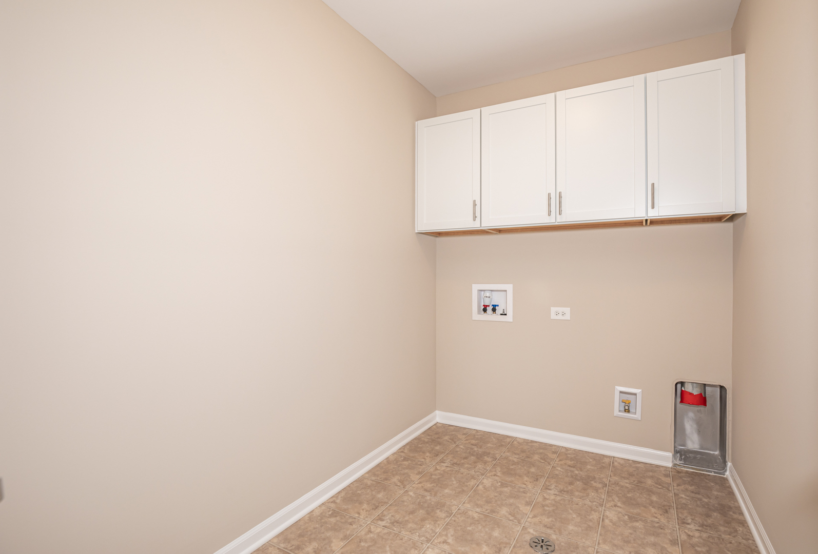 2018 Stapleton Road New Lenox, IL 60451 - Photo 36 of 40 a view of an empty room