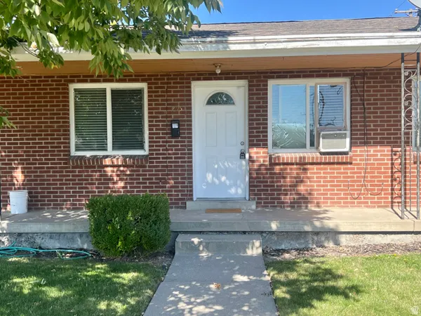 $1,195 | 297 Welby Avenue South, Salt Lake City, UT 84115